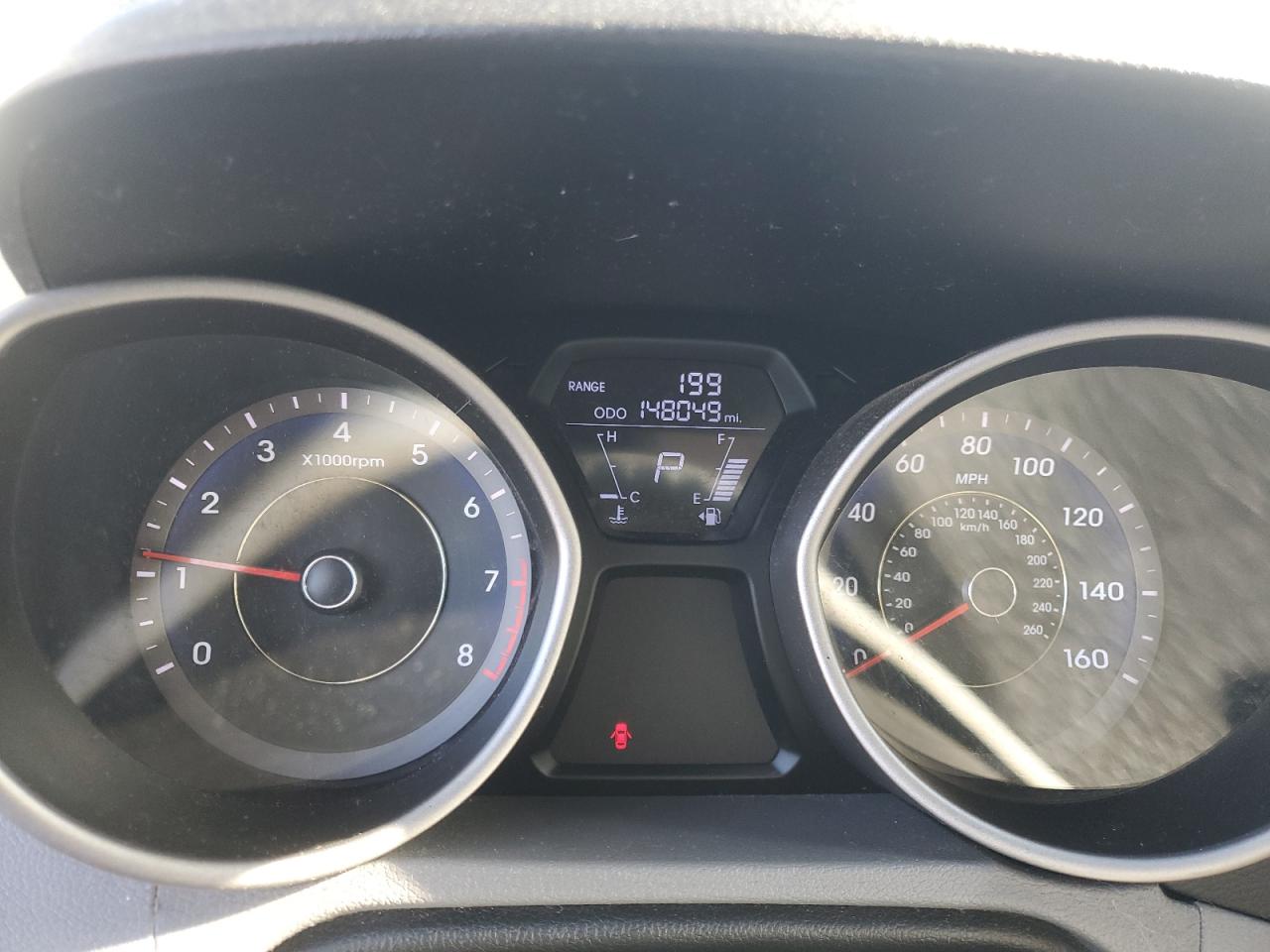 2011 Hyundai Elantra - Image 9