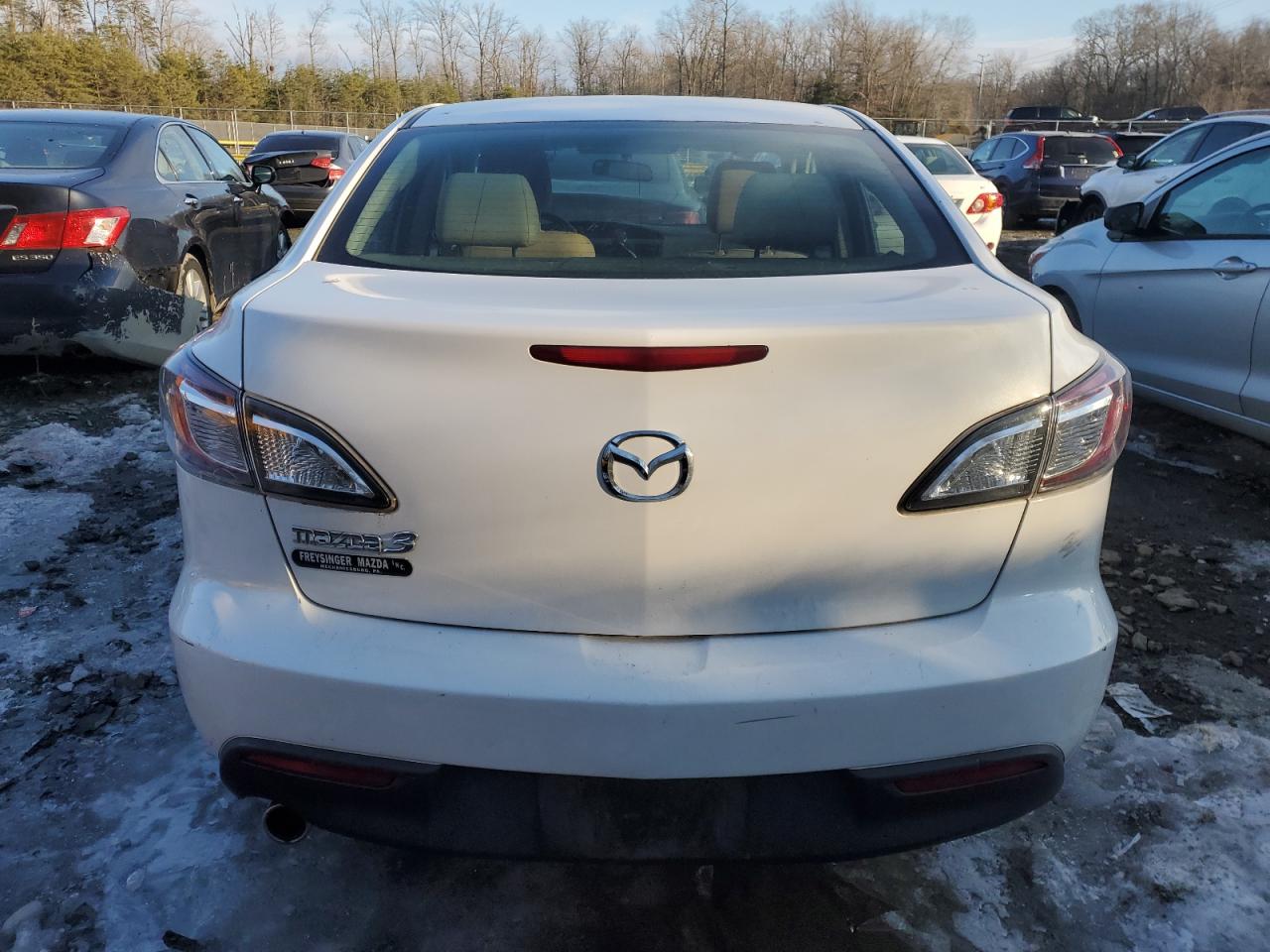 2010 Mazda 3 - Image 6
