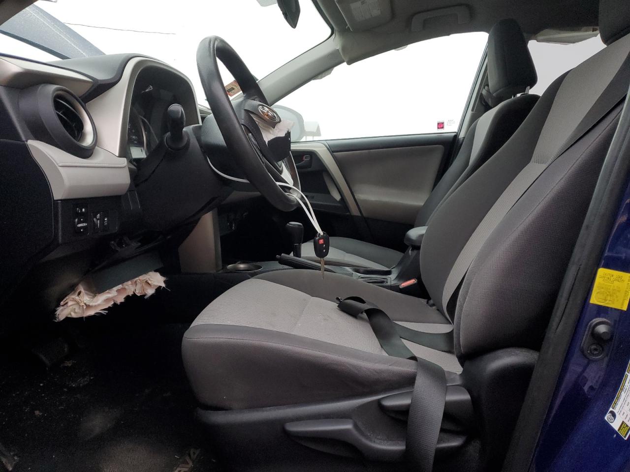 2015 Toyota RAV 4 - Image 7