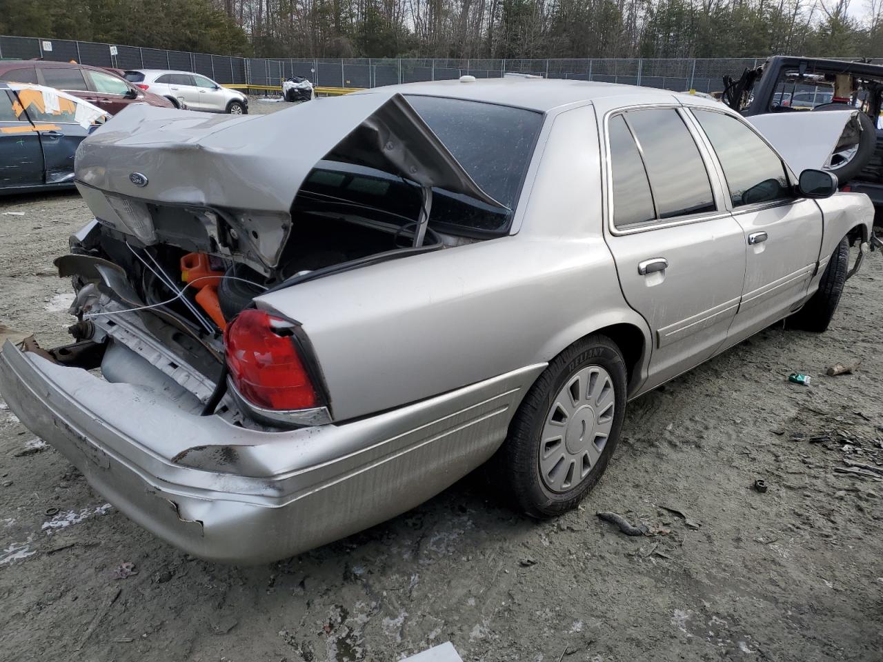 2007 Ford Crown Victoria - Image 3