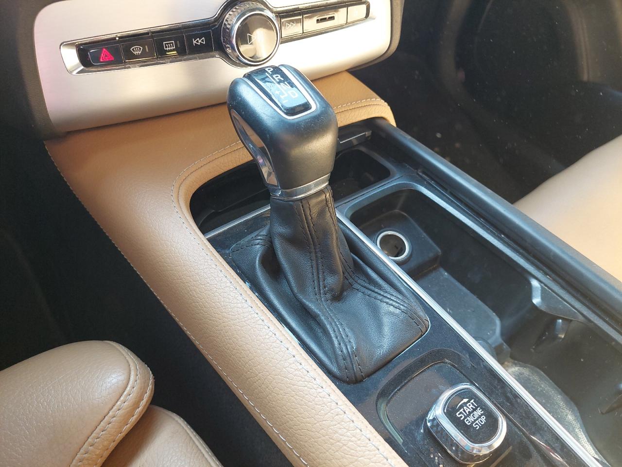 YV110ALF4K1460585 - 2019 Volvo XC90 - #41550185