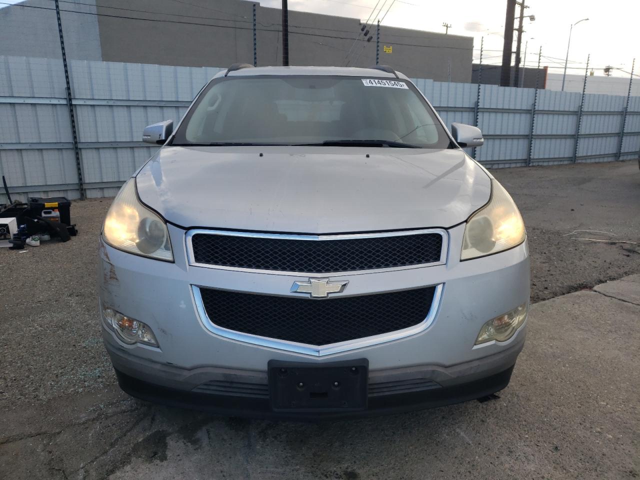 2011 Chevrolet Traverse - Image 5