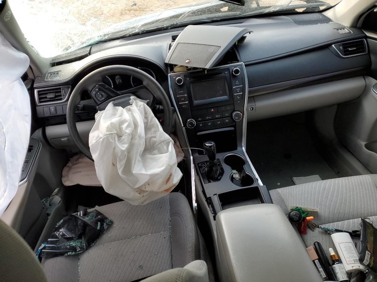 2016 Toyota Camry - Image 8