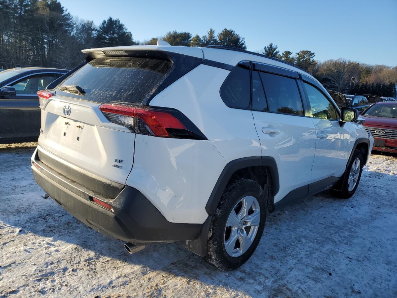 2019 Toyota RAV 4 - Image 3