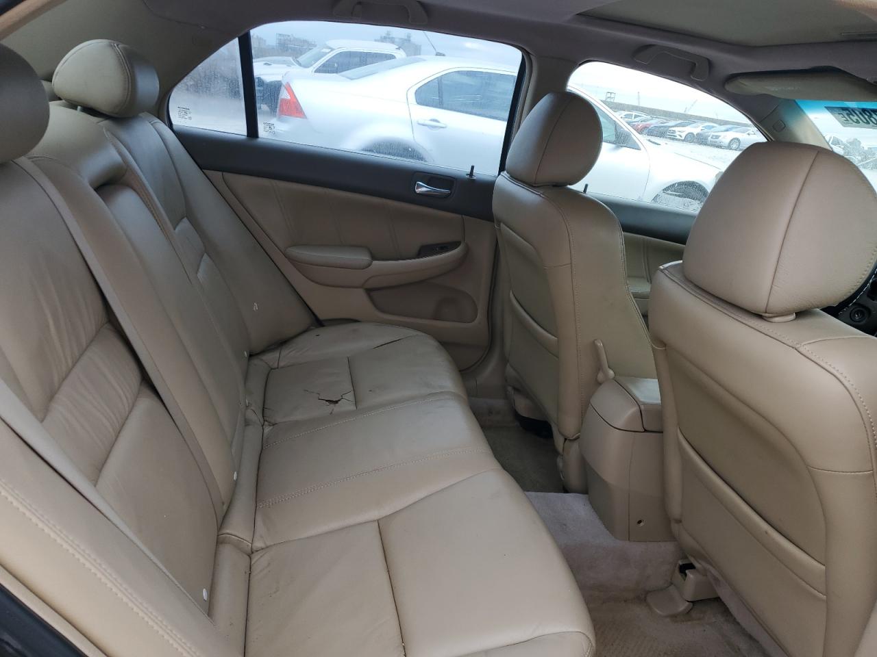 2006 Honda Accord - Image 11