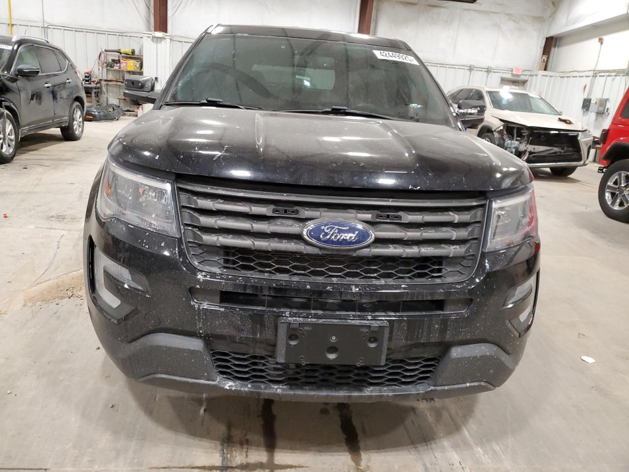 2018 Ford Explorer - Image 5