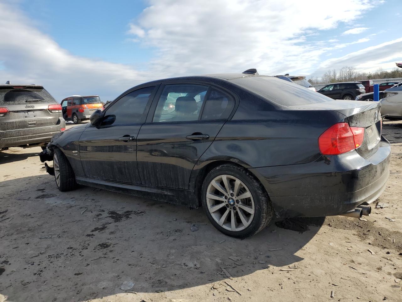 2011 BMW 3er - Image 2