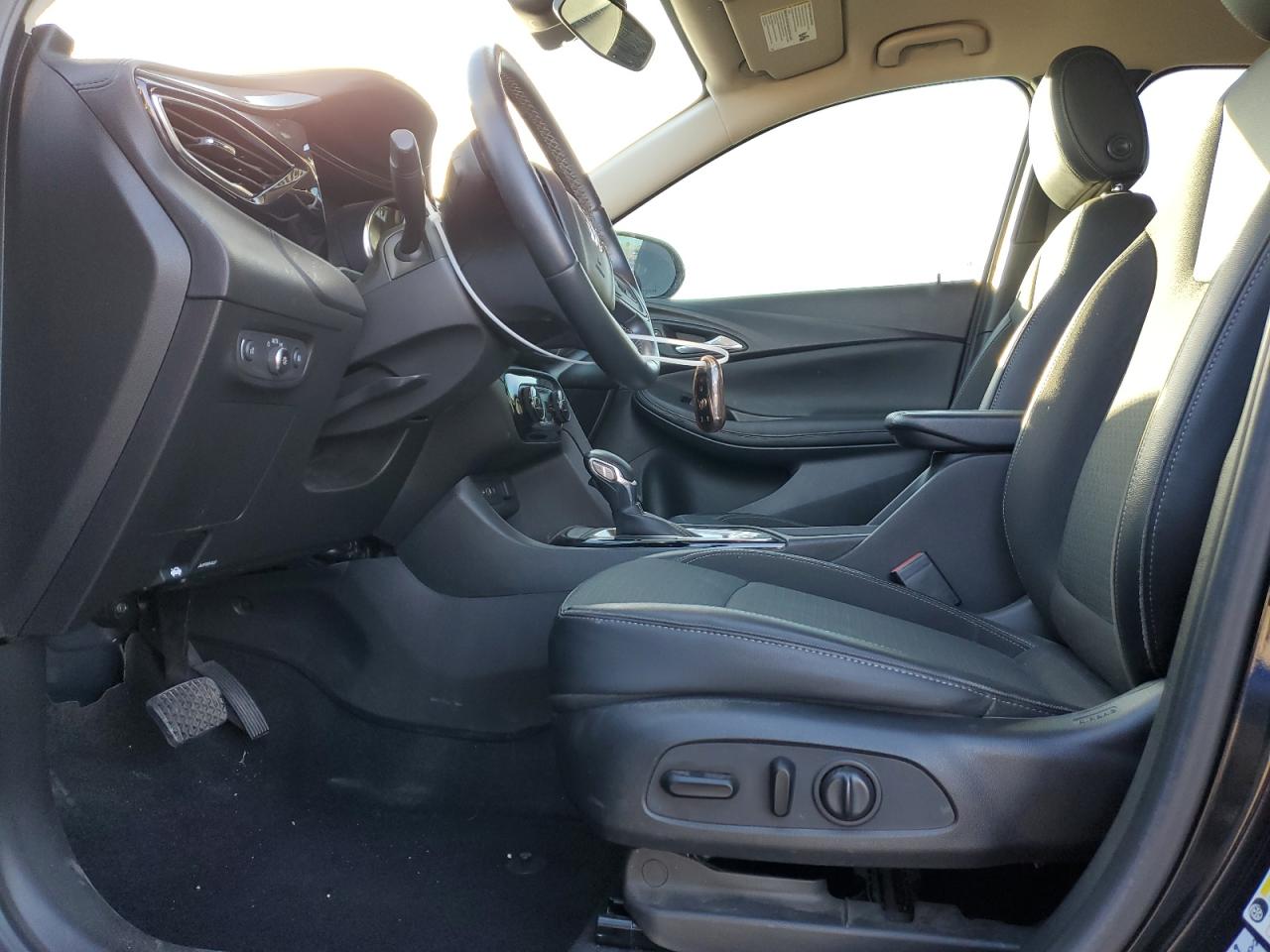 2022 Buick Encore - Image 7
