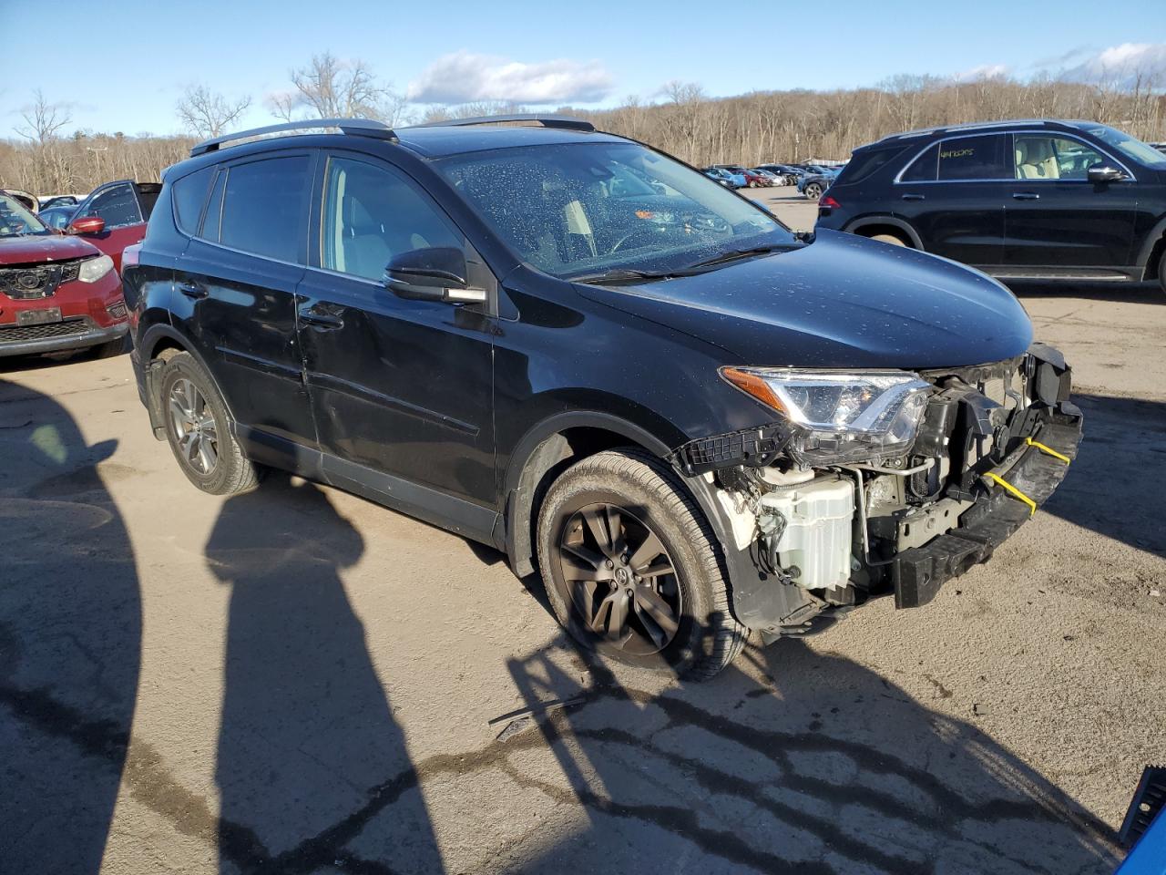 VIN 2T3RFREV4JW769435 2018 TOYOTA RAV4 no.4