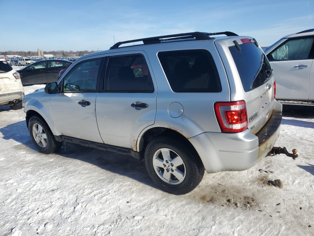 2010 Ford Escape - Image 2