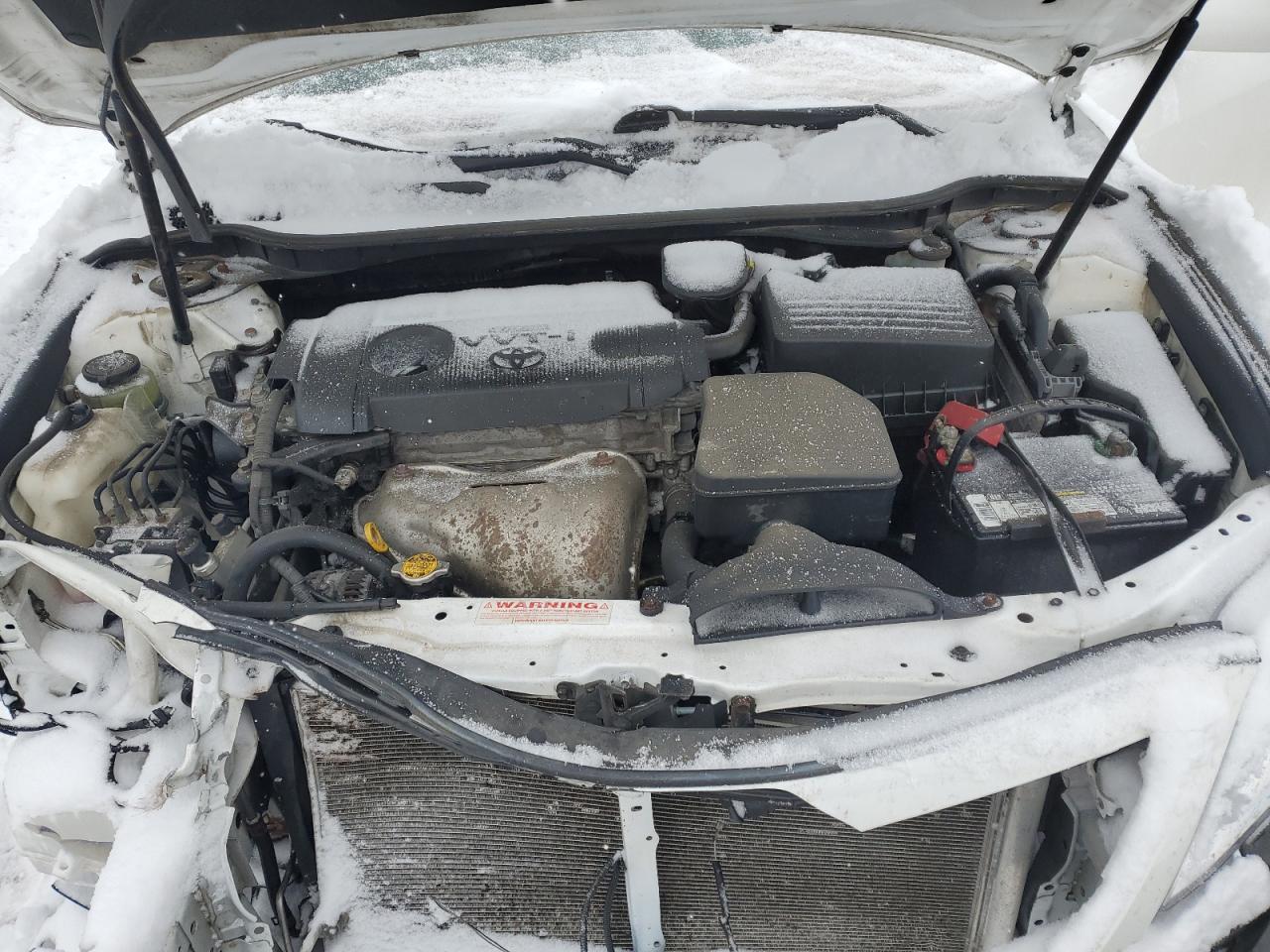2011 Toyota Camry - Image 11