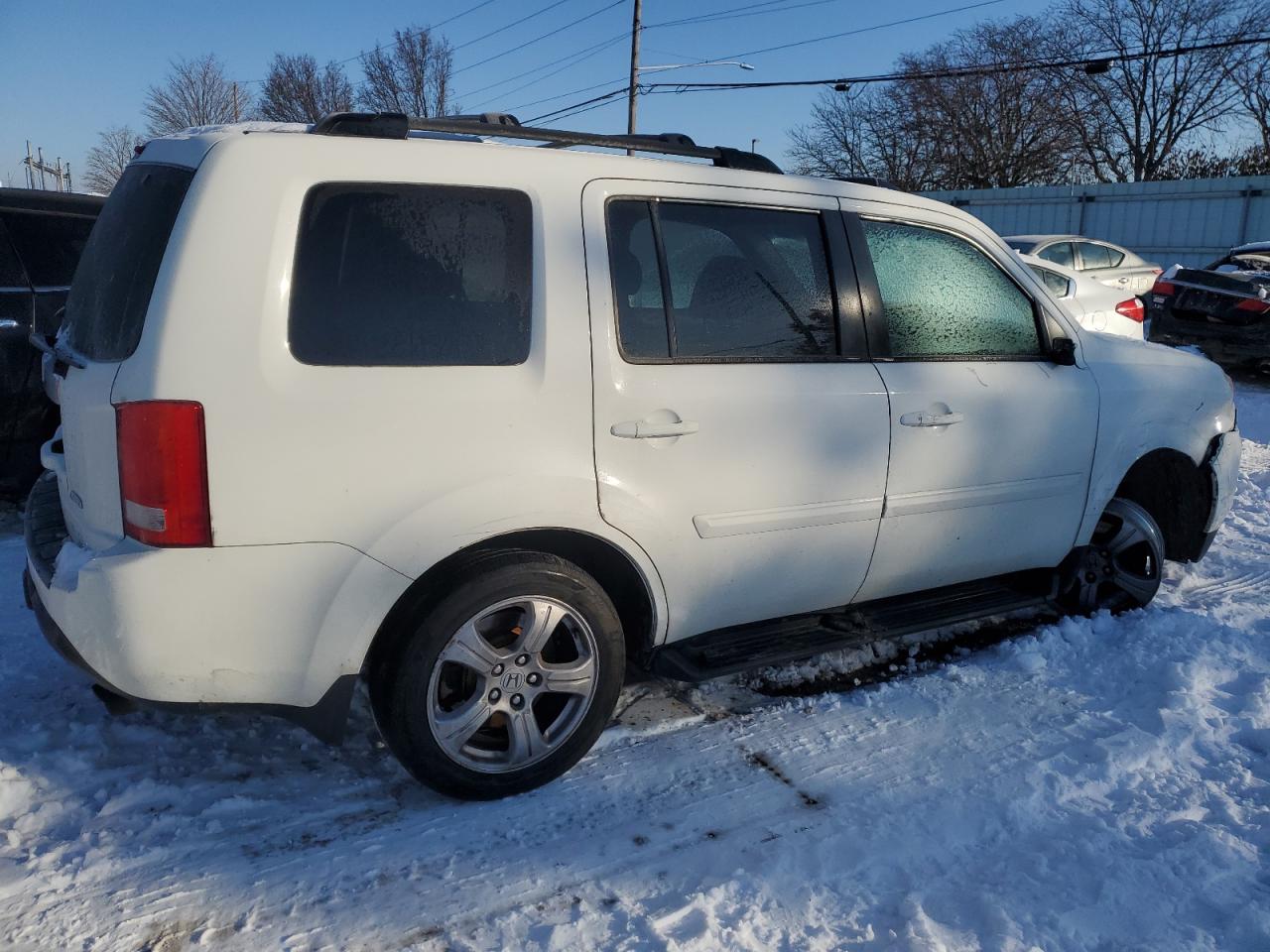 VIN 5FNYF4H74EB024806 2014 HONDA PILOT no.3