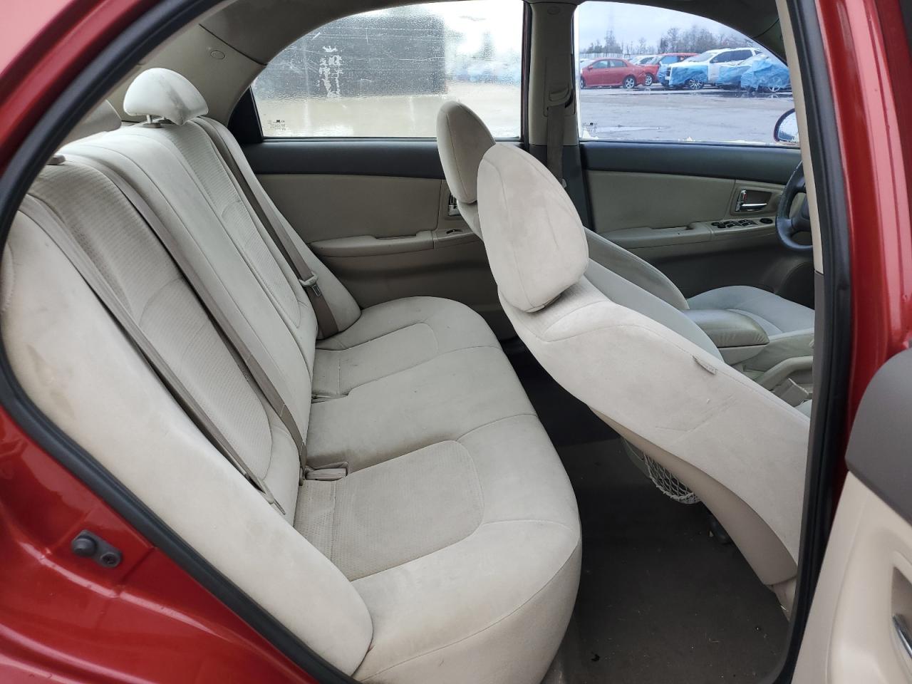 2009 Kia Spectra - Image 10