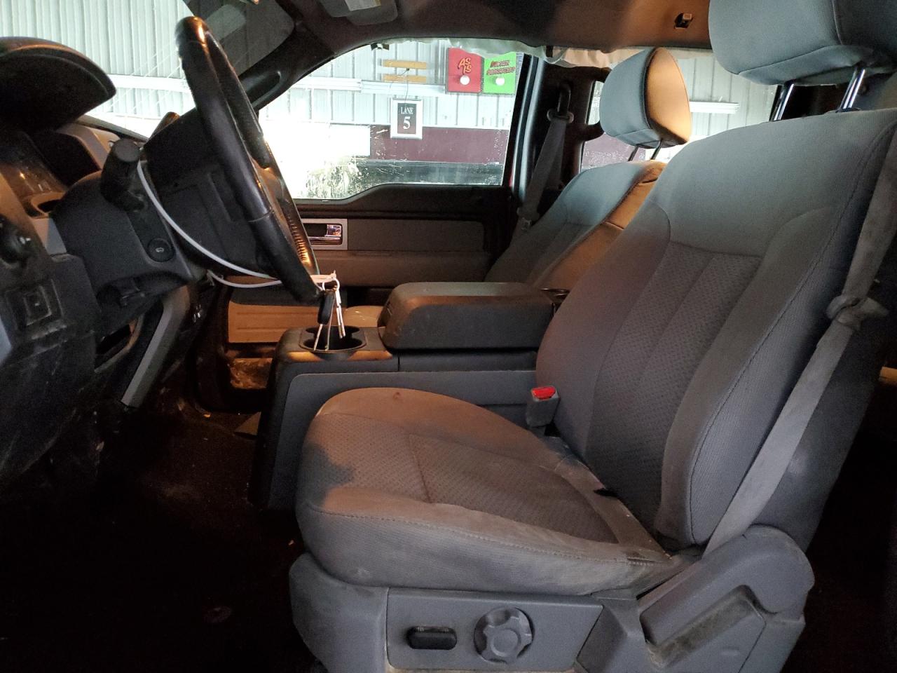 2011 Ford F-150 - Image 7