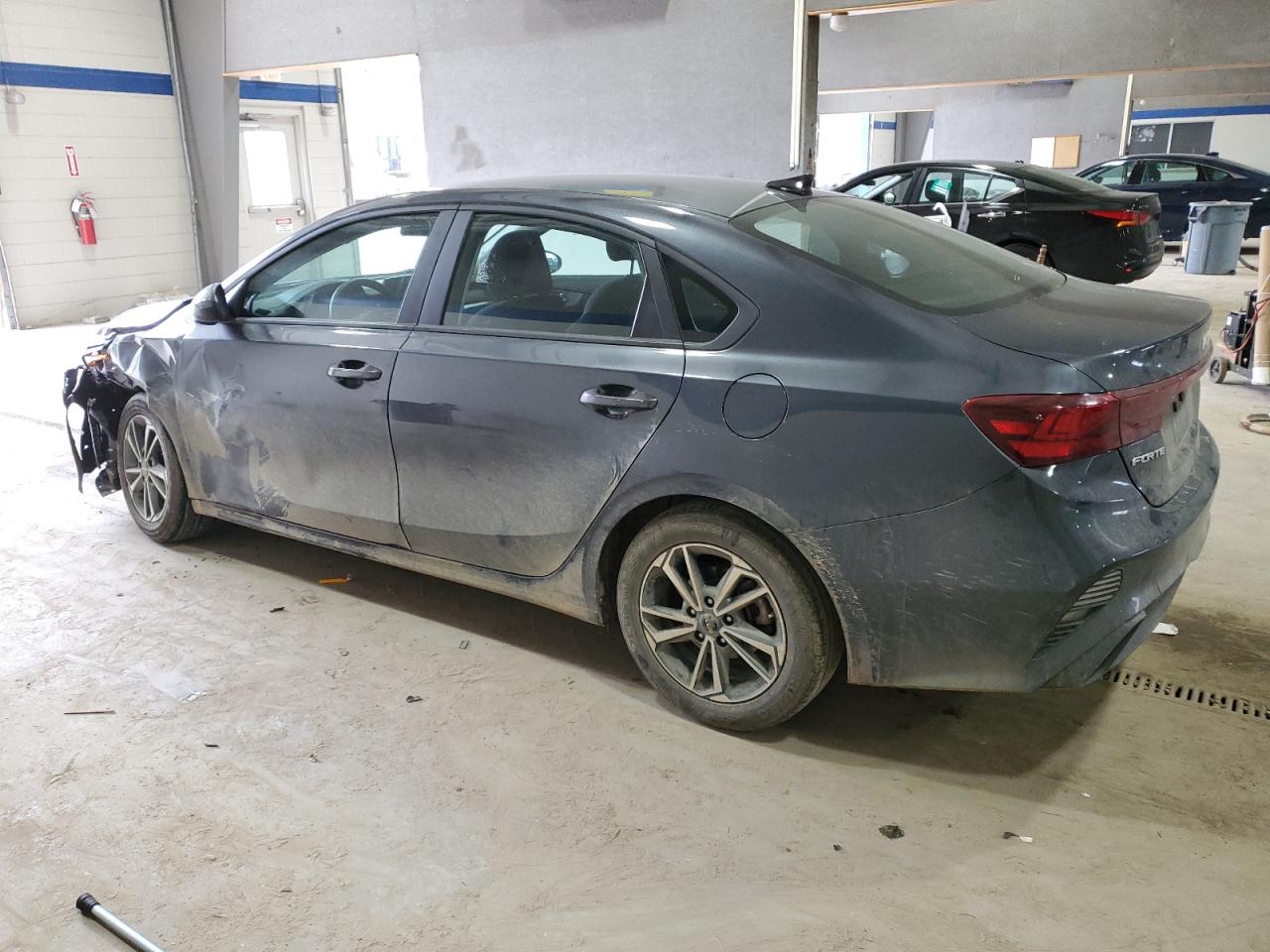 2023 Kia Forte - Image 2