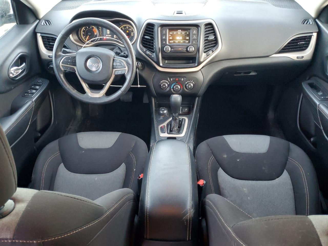 2016 Jeep Grand Cherokee - Image 8