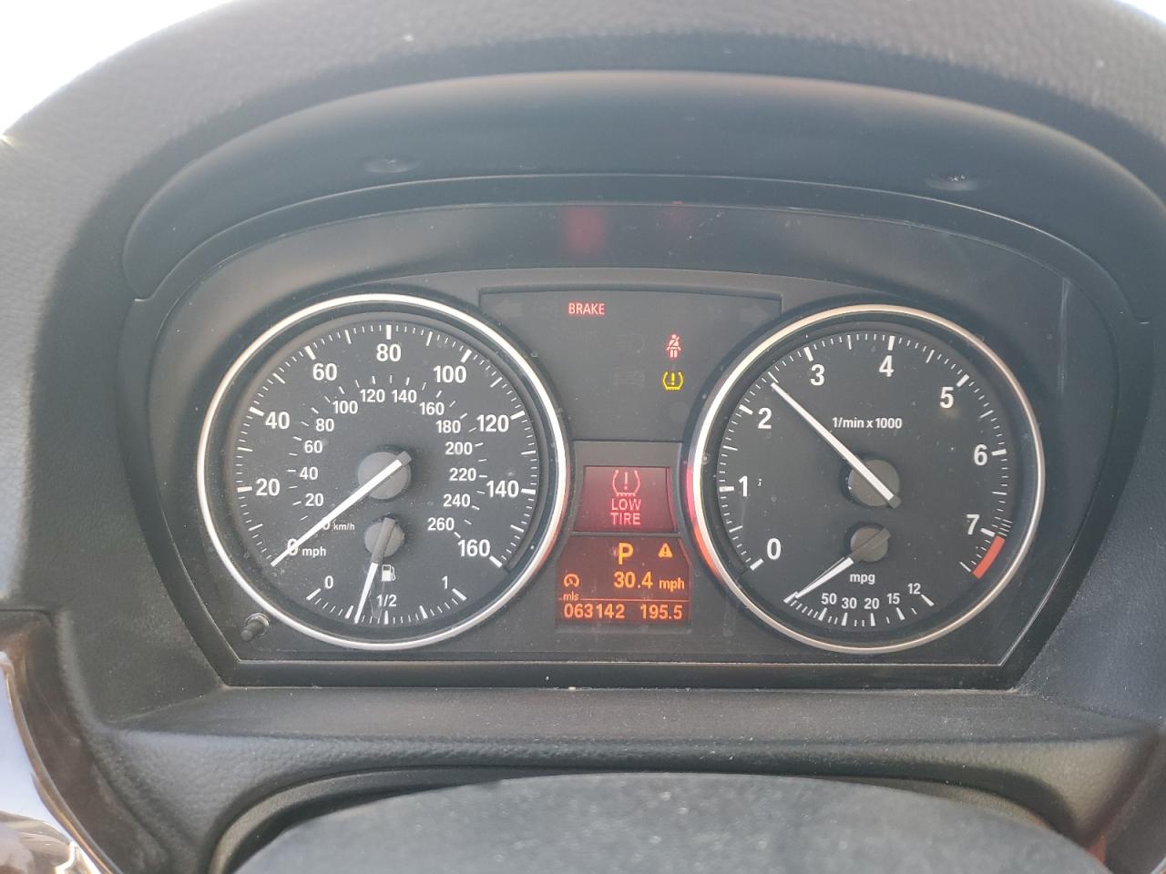 2009 BMW 328 I VIN: WBAPH73589E128233 Lot: 88367785