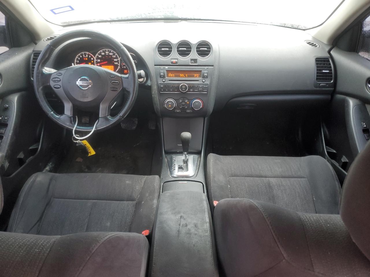 2012 Nissan Altima - Image 9