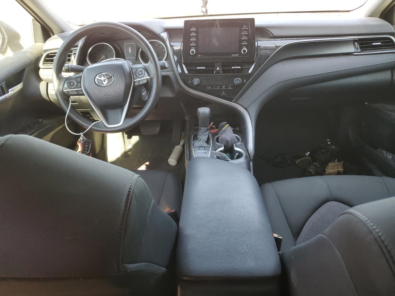 2022 Toyota Camry - Image 8