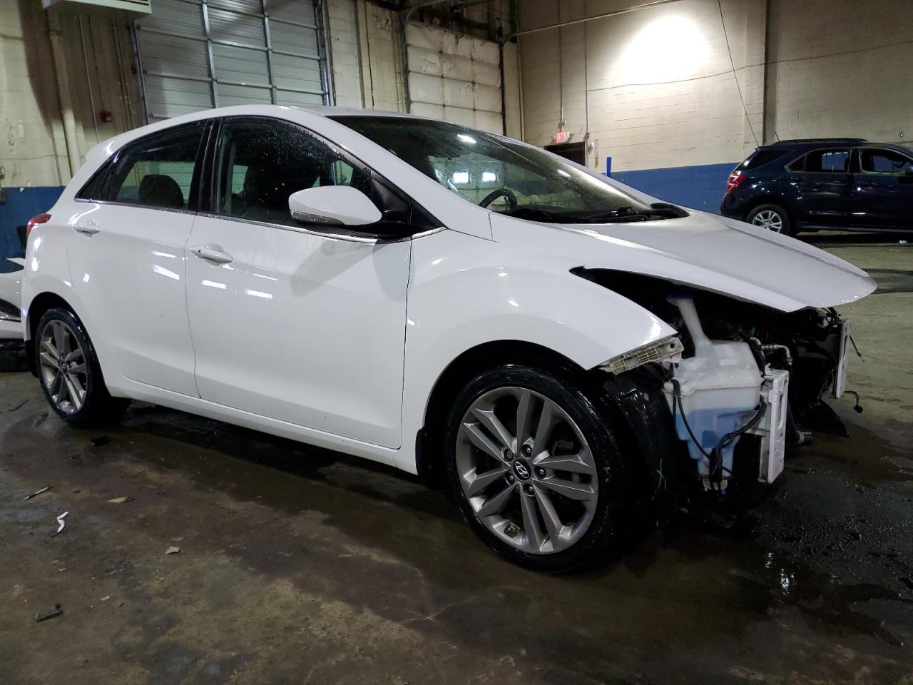 2016 Hyundai Elantra - Image 4