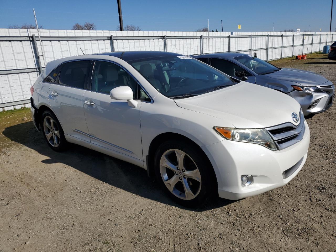 2012 Toyota Venza - Image 4