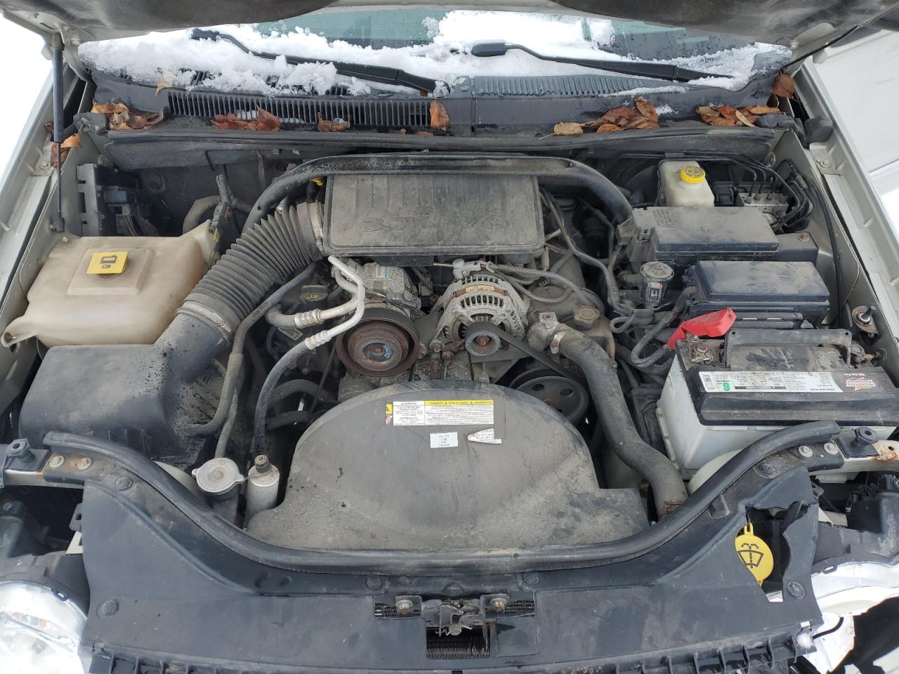2010 Jeep Grand Cherokee - Image 11