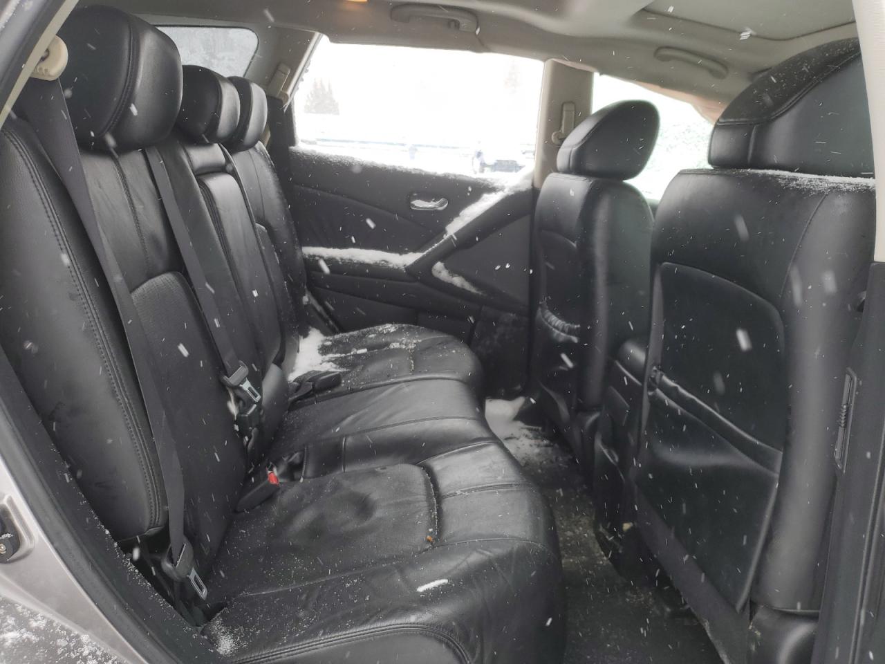 2010 Nissan Murano - Image 12
