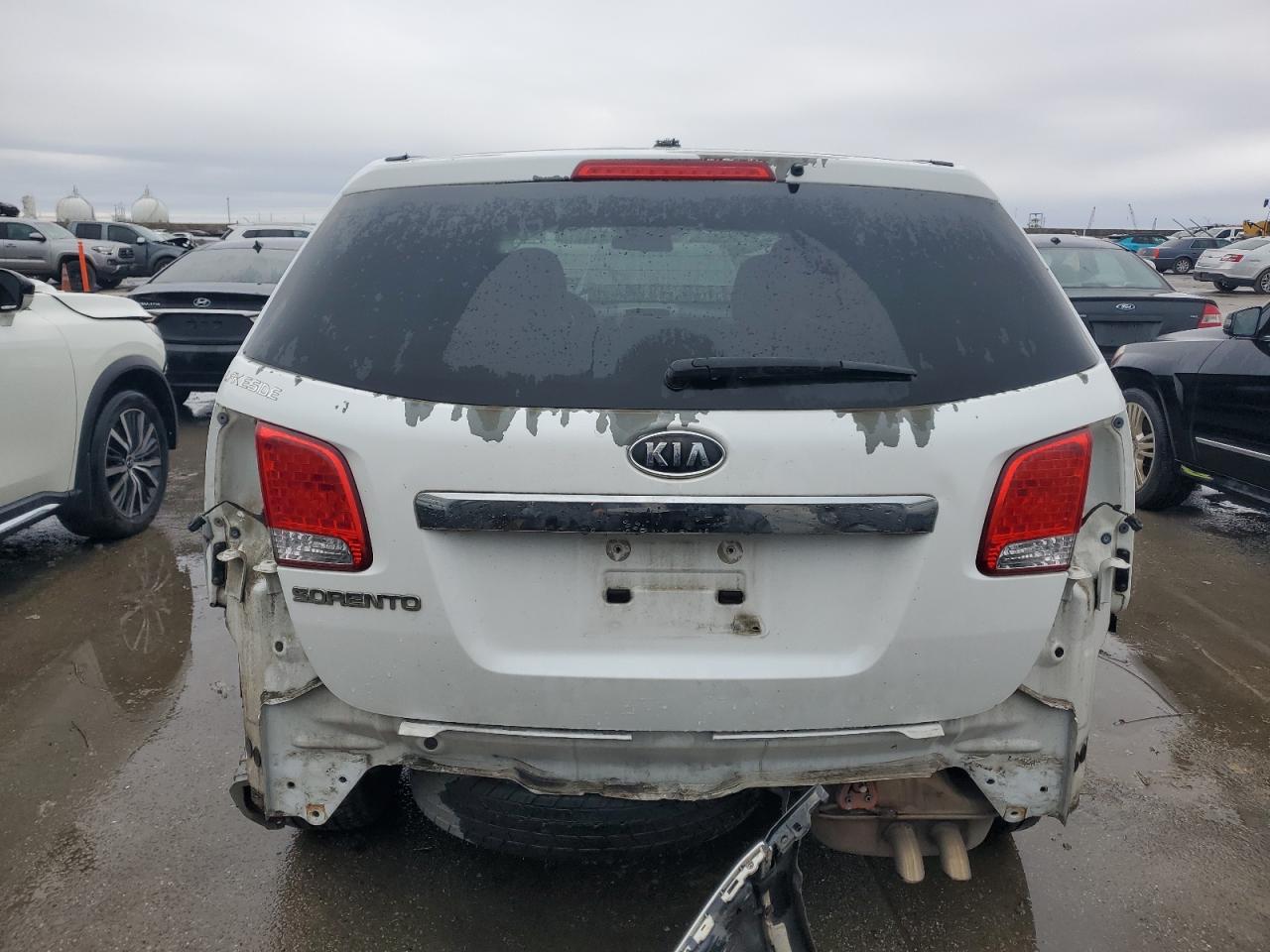 2011 Kia Sorento - Image 6