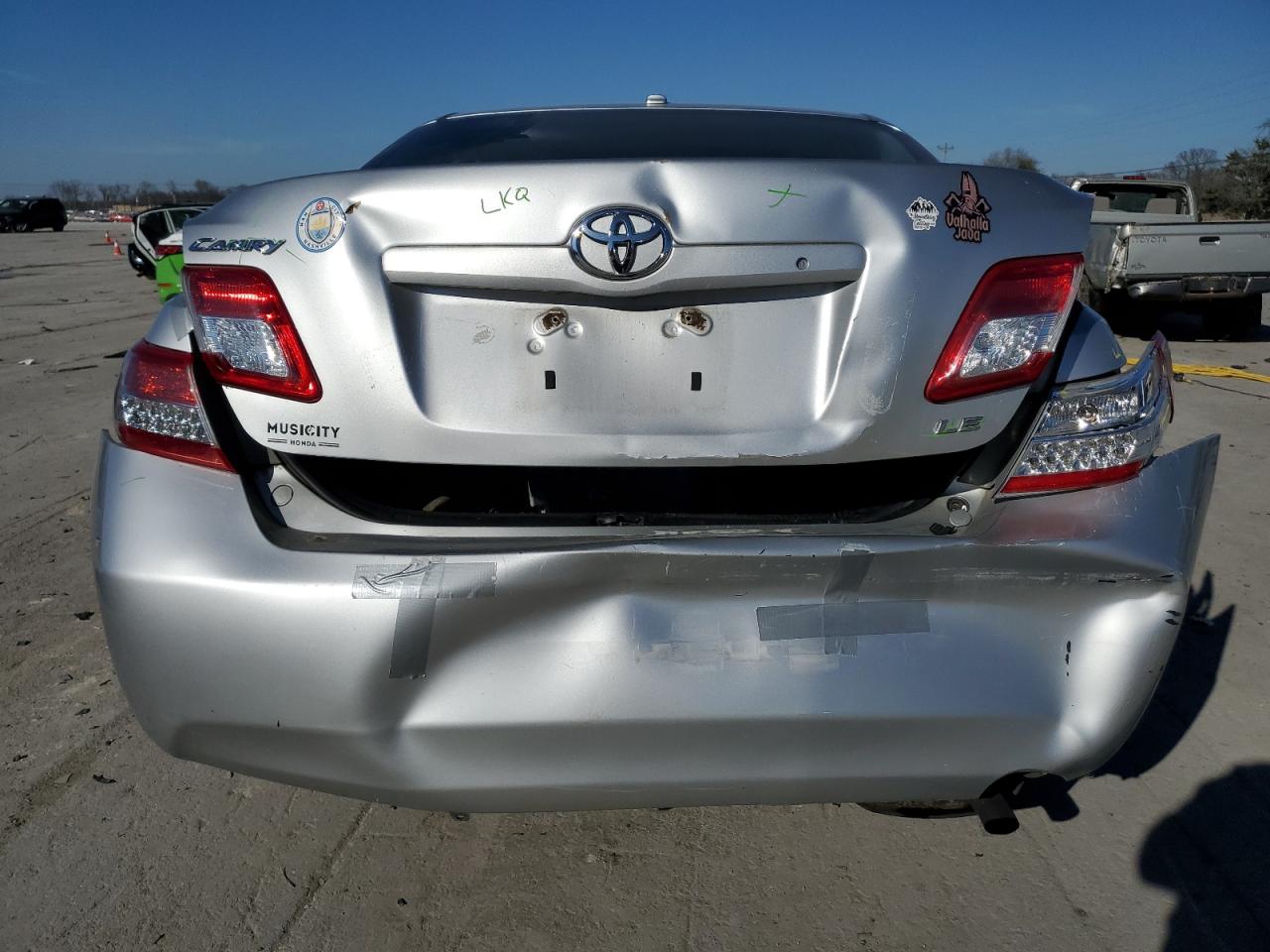 2010 Toyota Camry - Image 6