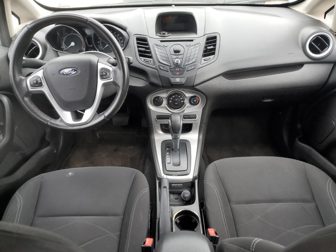 VIN 3FADP4EJ4FM172775 2015 FORD FIESTA no.8