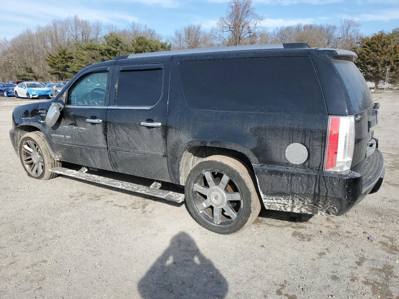 2013 Cadillac Escalade - Image 2