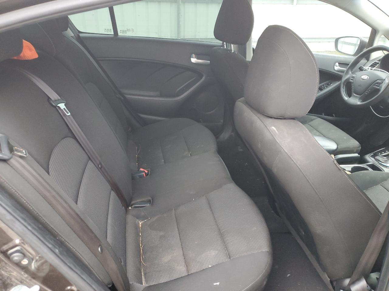 2017 Kia Forte - Image 10