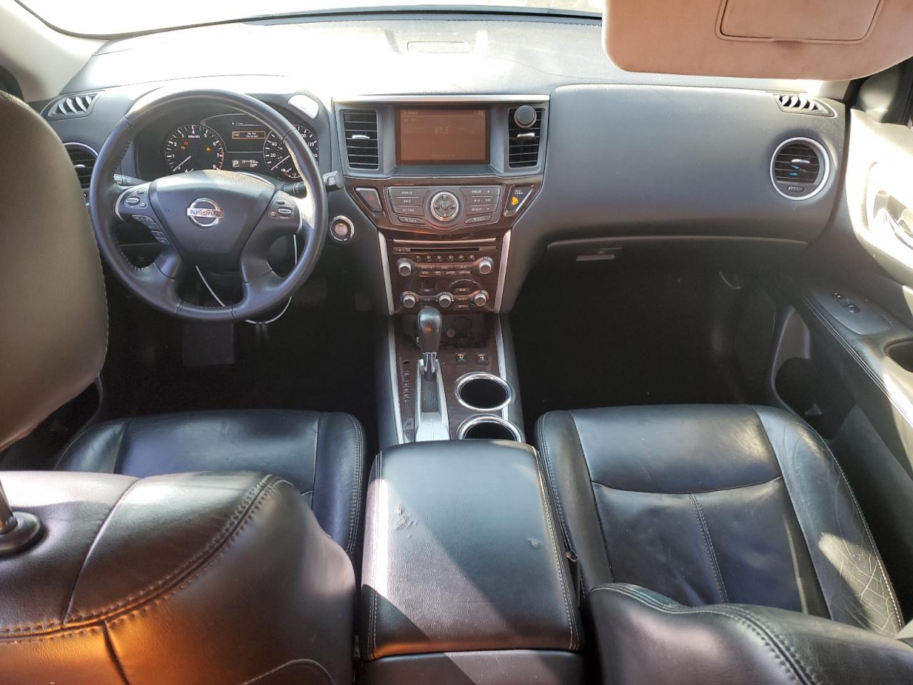 2014 Nissan Pathfinder - Image 8