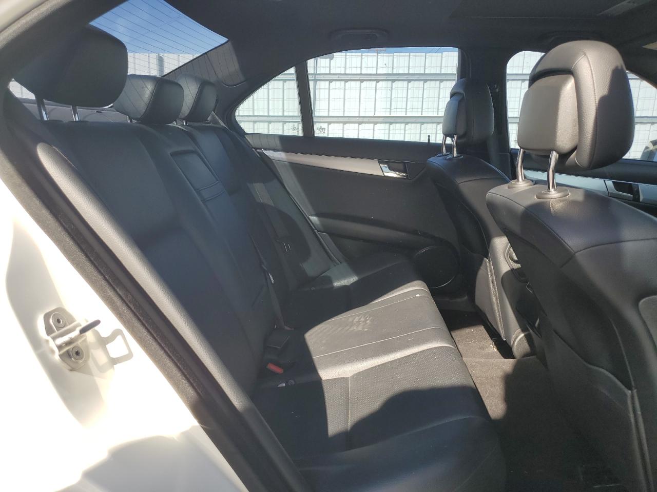 2011 Mercedes-Benz C-klasse - Image 10
