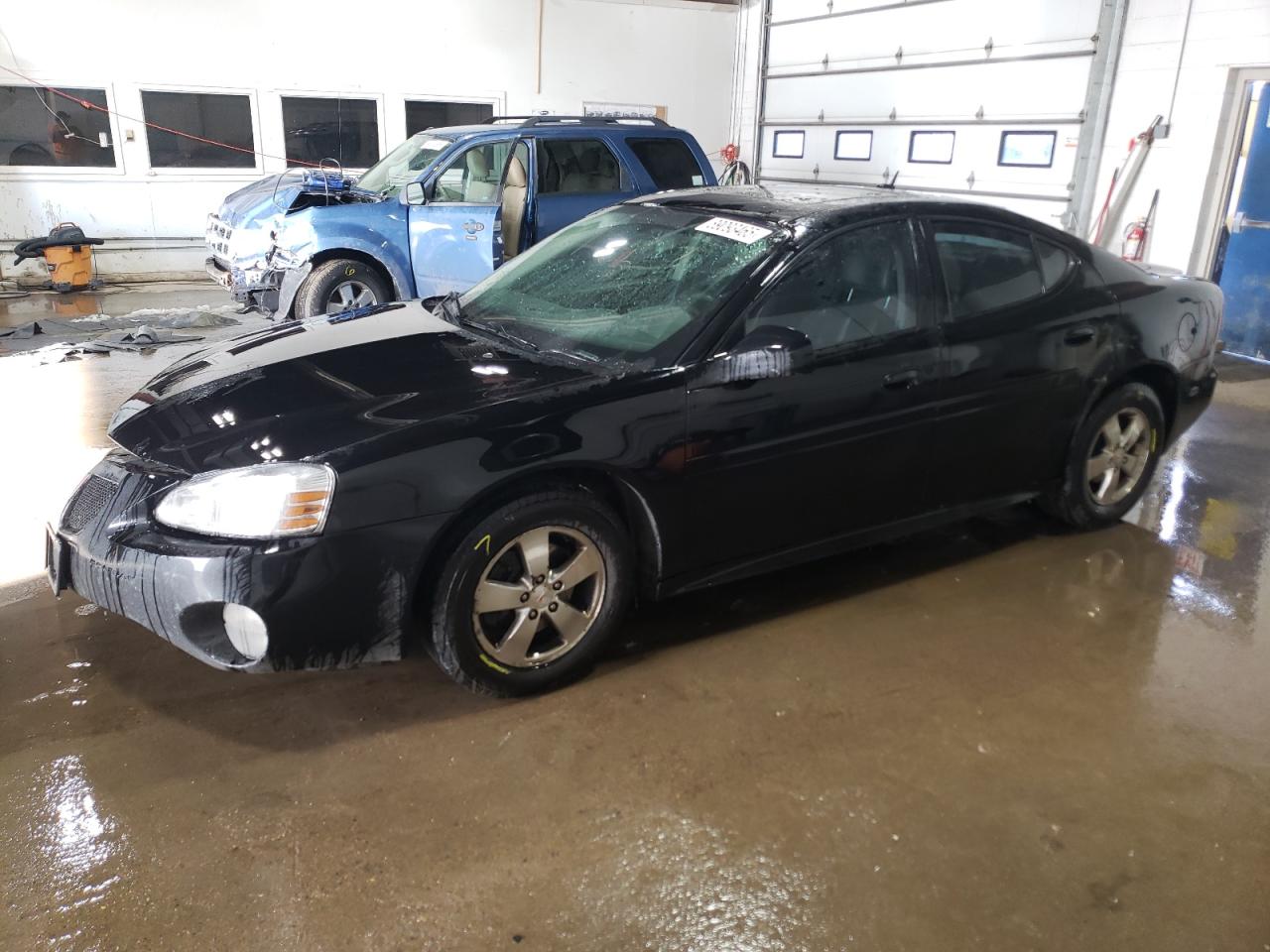 2007 Pontiac Grand Prix - Image 1