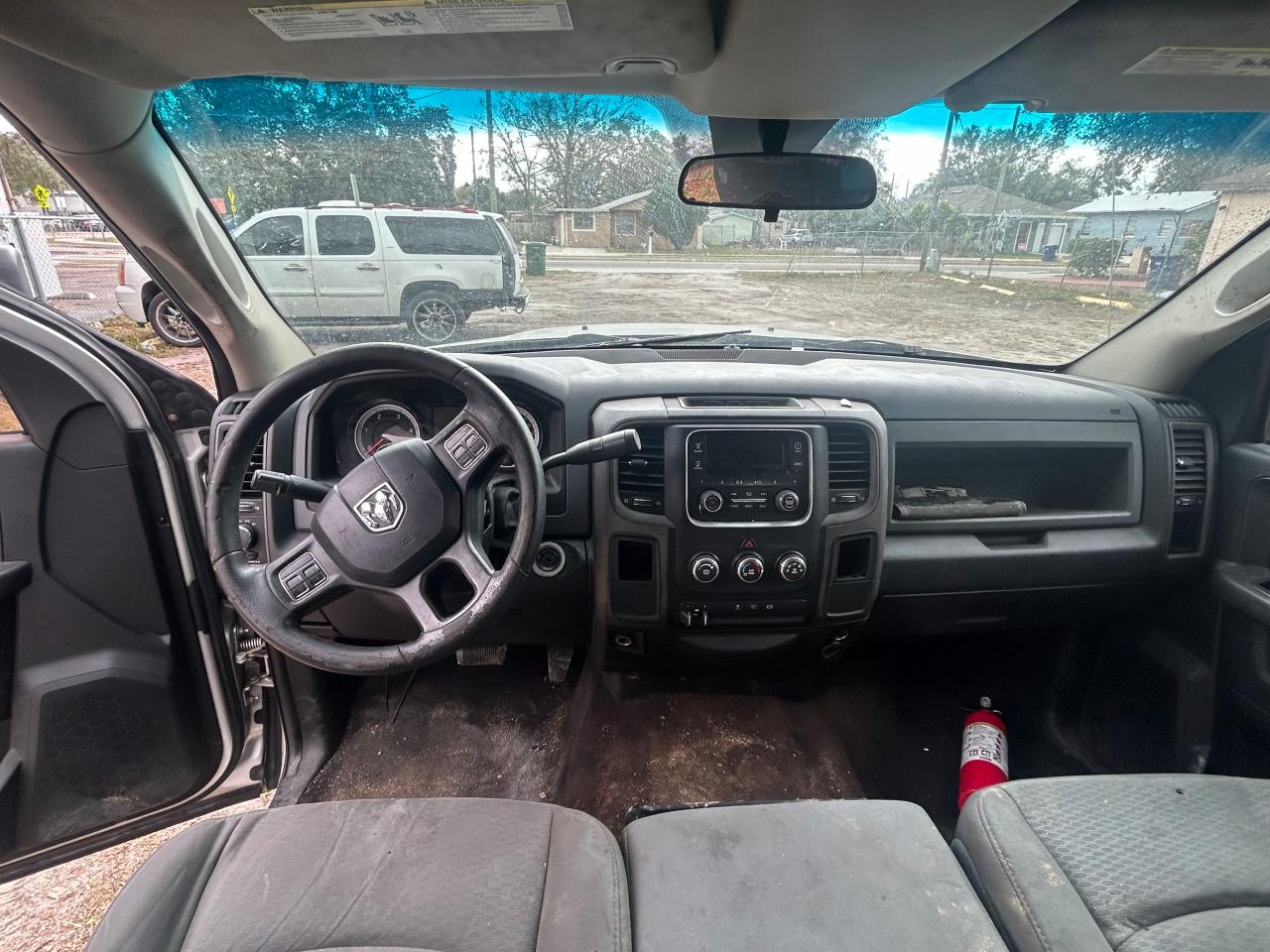 2014 RAM 3500 - Image 9