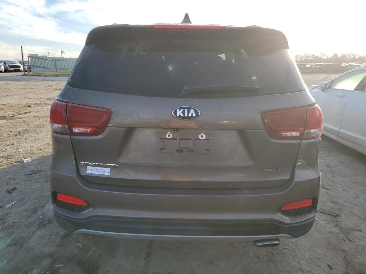 2019 Kia Sorento Ex VIN: 5XYPHDA50KG458689 Lot: 43079105