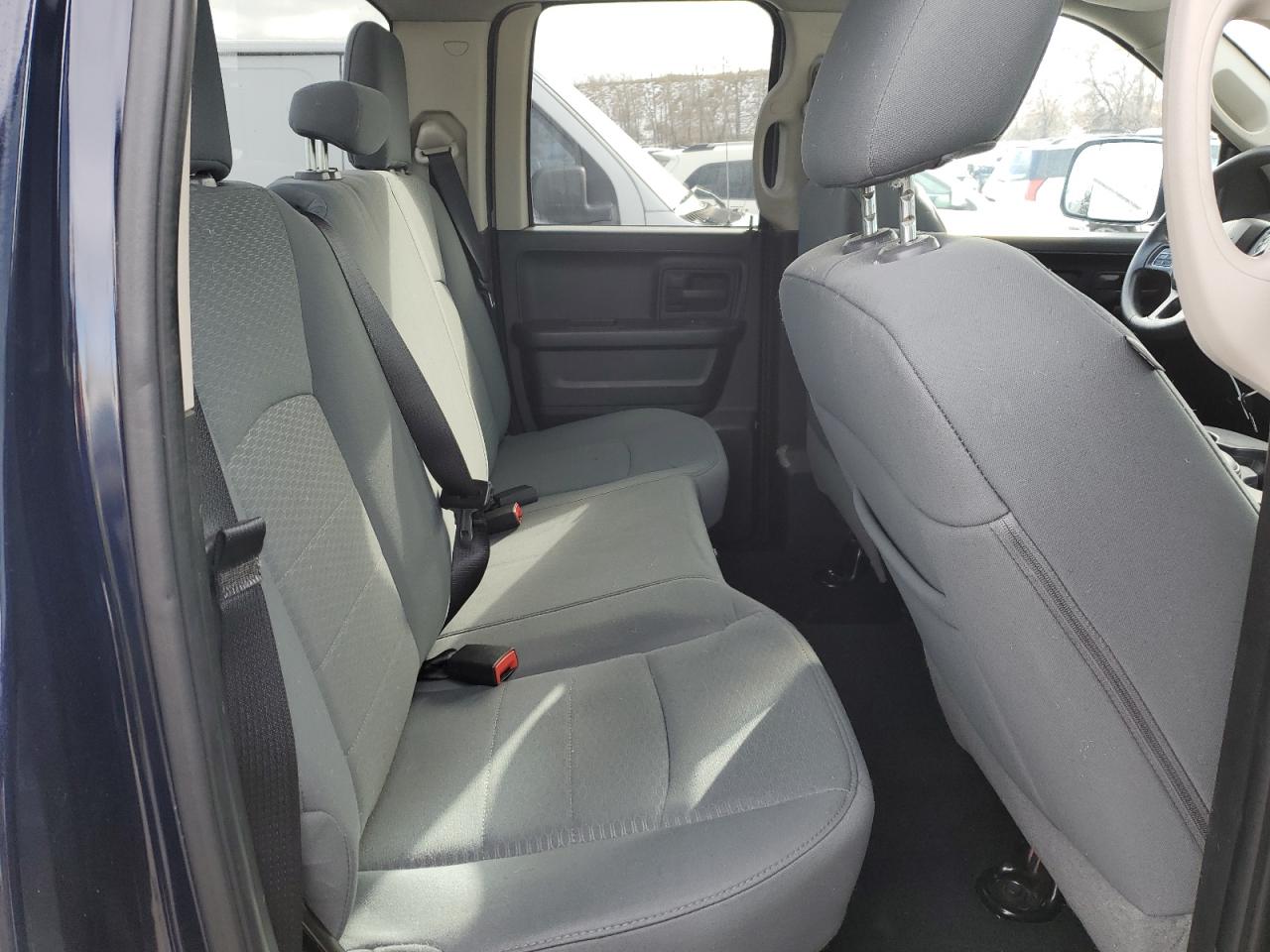 2013 RAM 1500 - Image 10