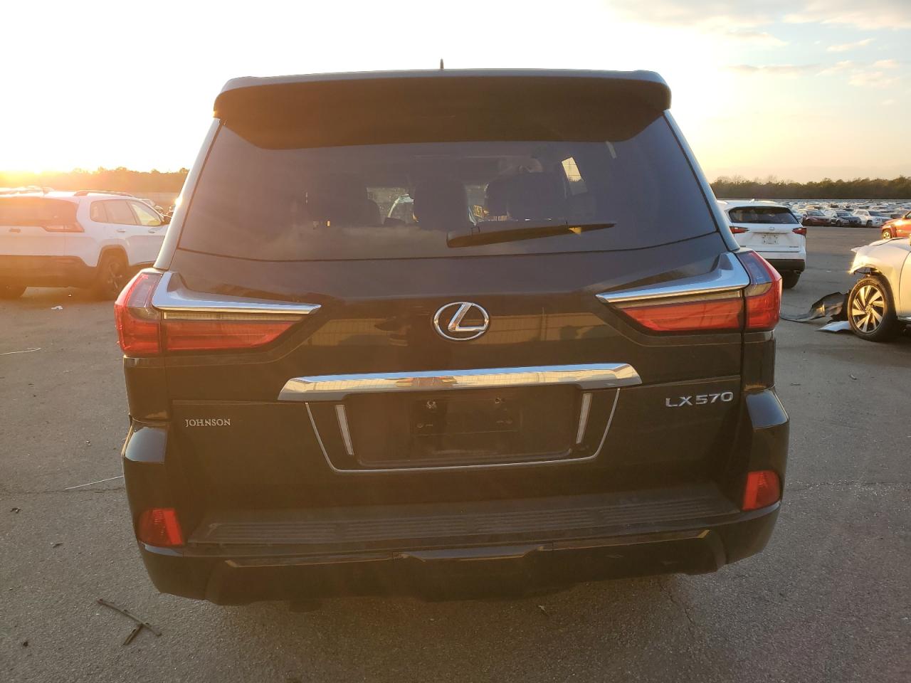 2021 Lexus LX - Image 6