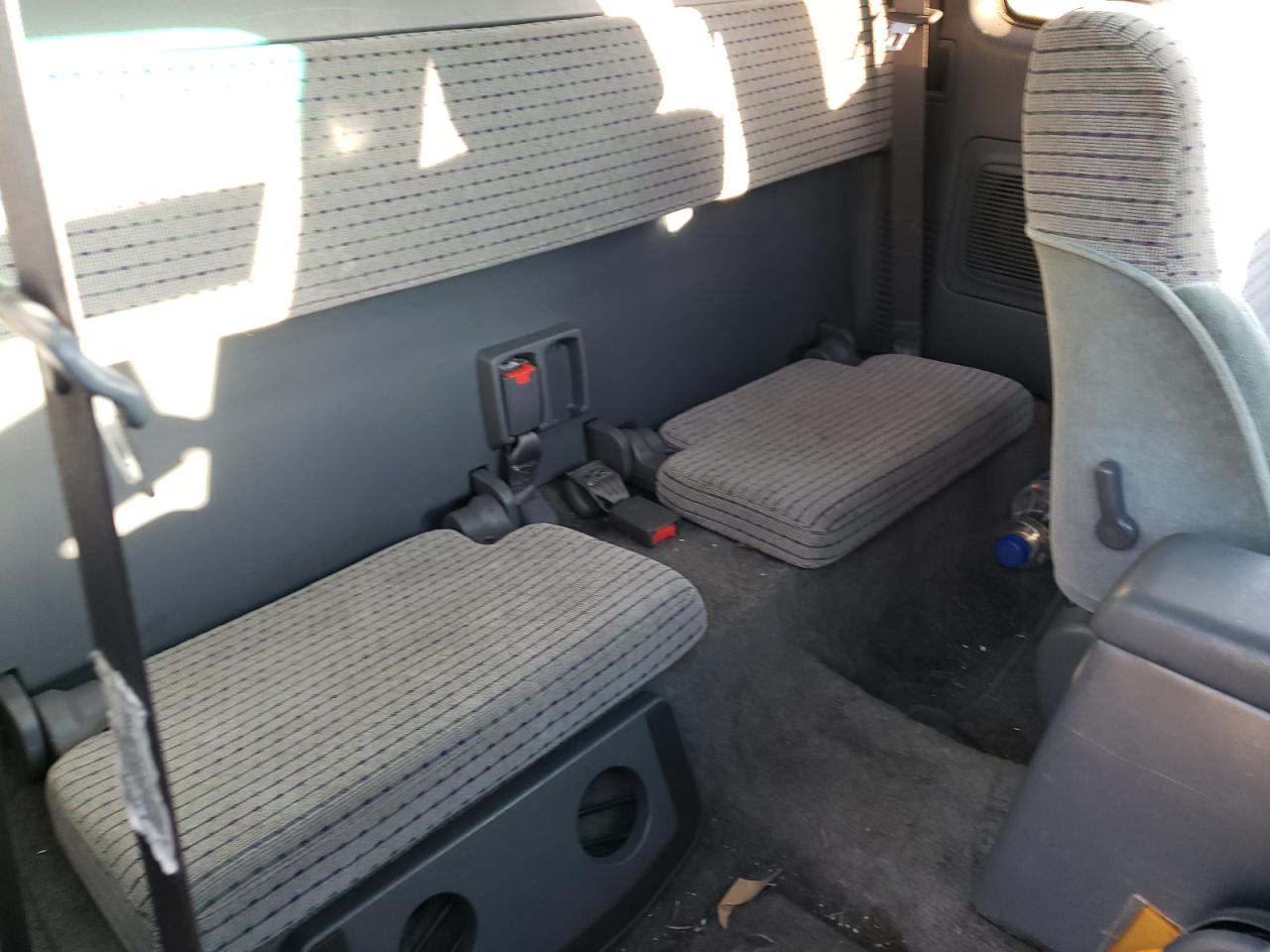 1998 Toyota Tacoma - Image 10