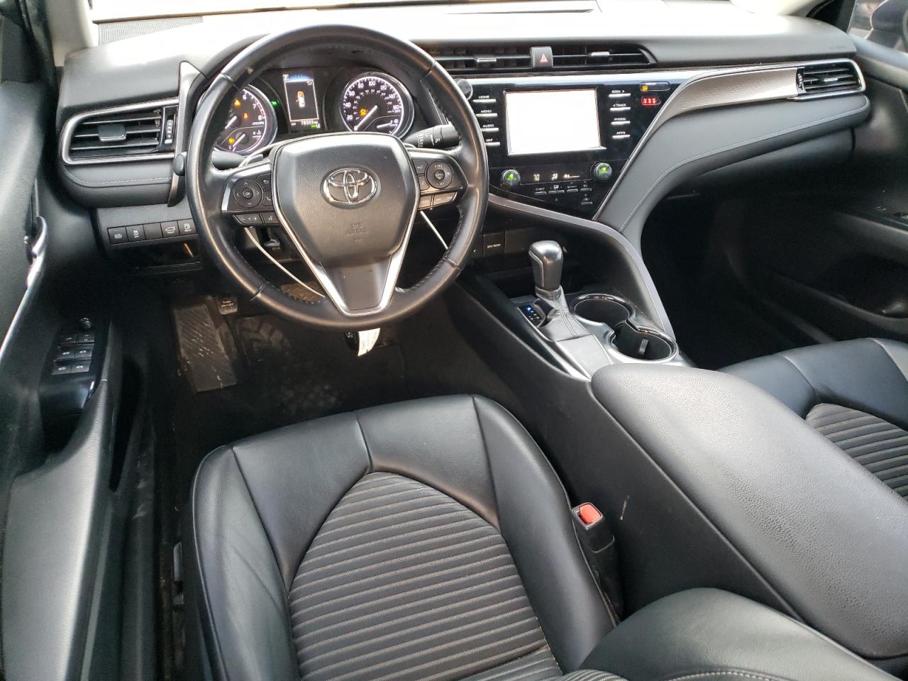 2019 Toyota Camry - Image 8