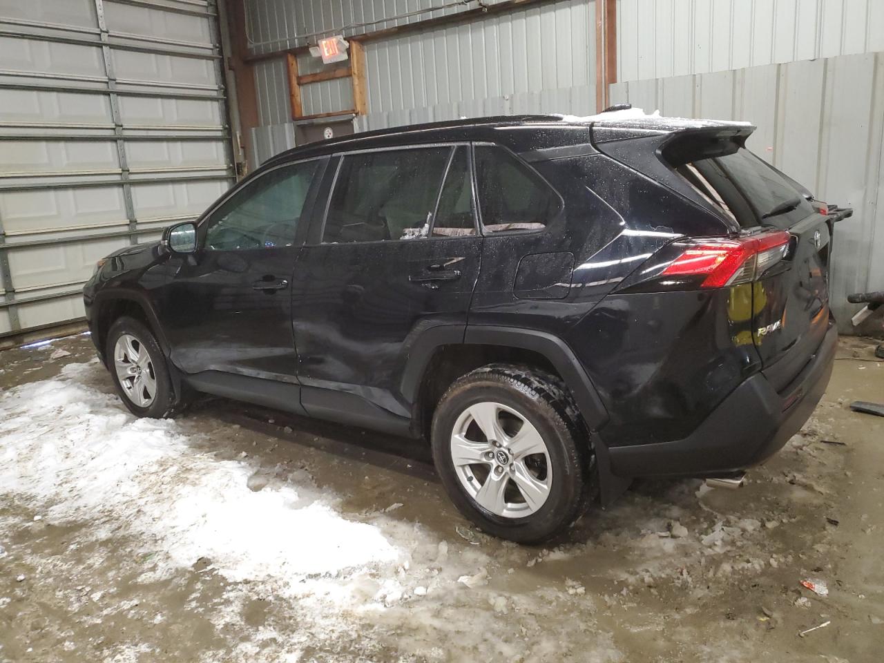 2020 Toyota RAV 4 - Image 2