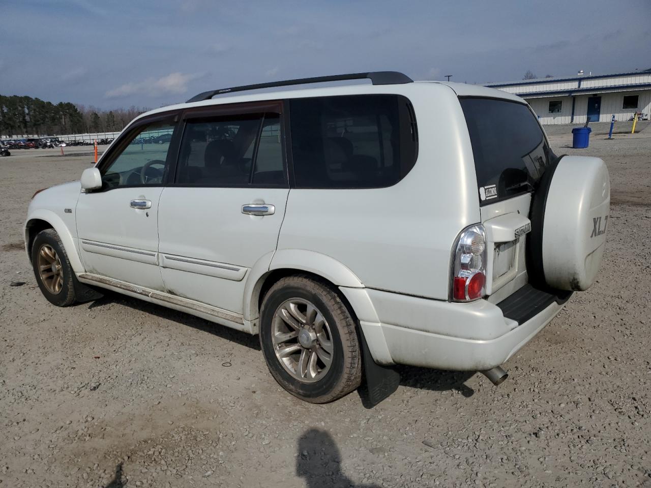 2005 Suzuki XL7 - Image 2