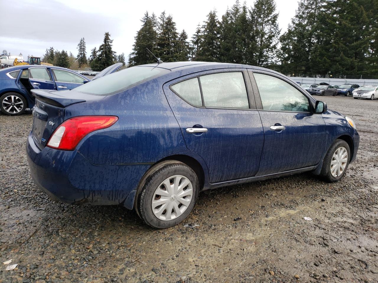 2013 Nissan Versa - Image 3