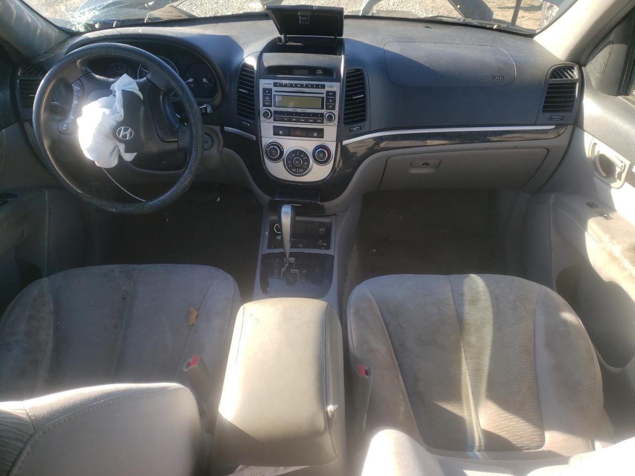 2008 Hyundai Santa Fe - Image 8