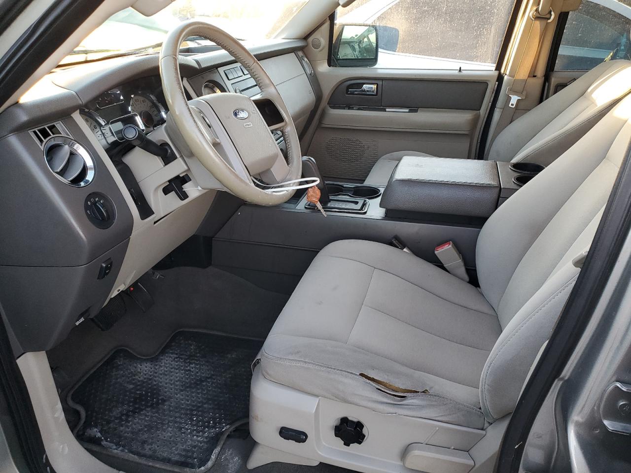 2008 Ford Expedition - Image 7