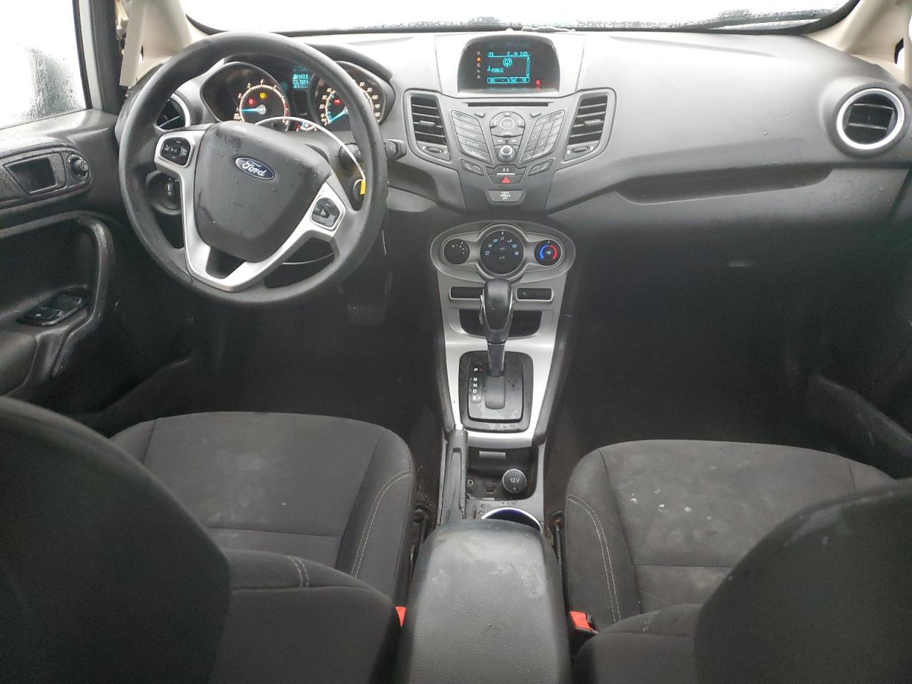 2017 Ford Fiesta - Image 8
