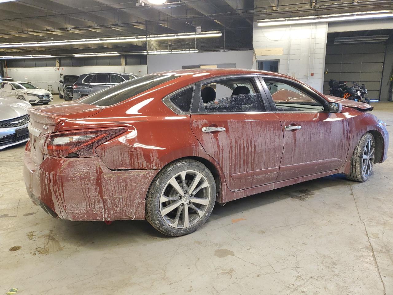 2017 Nissan Altima - Image 3