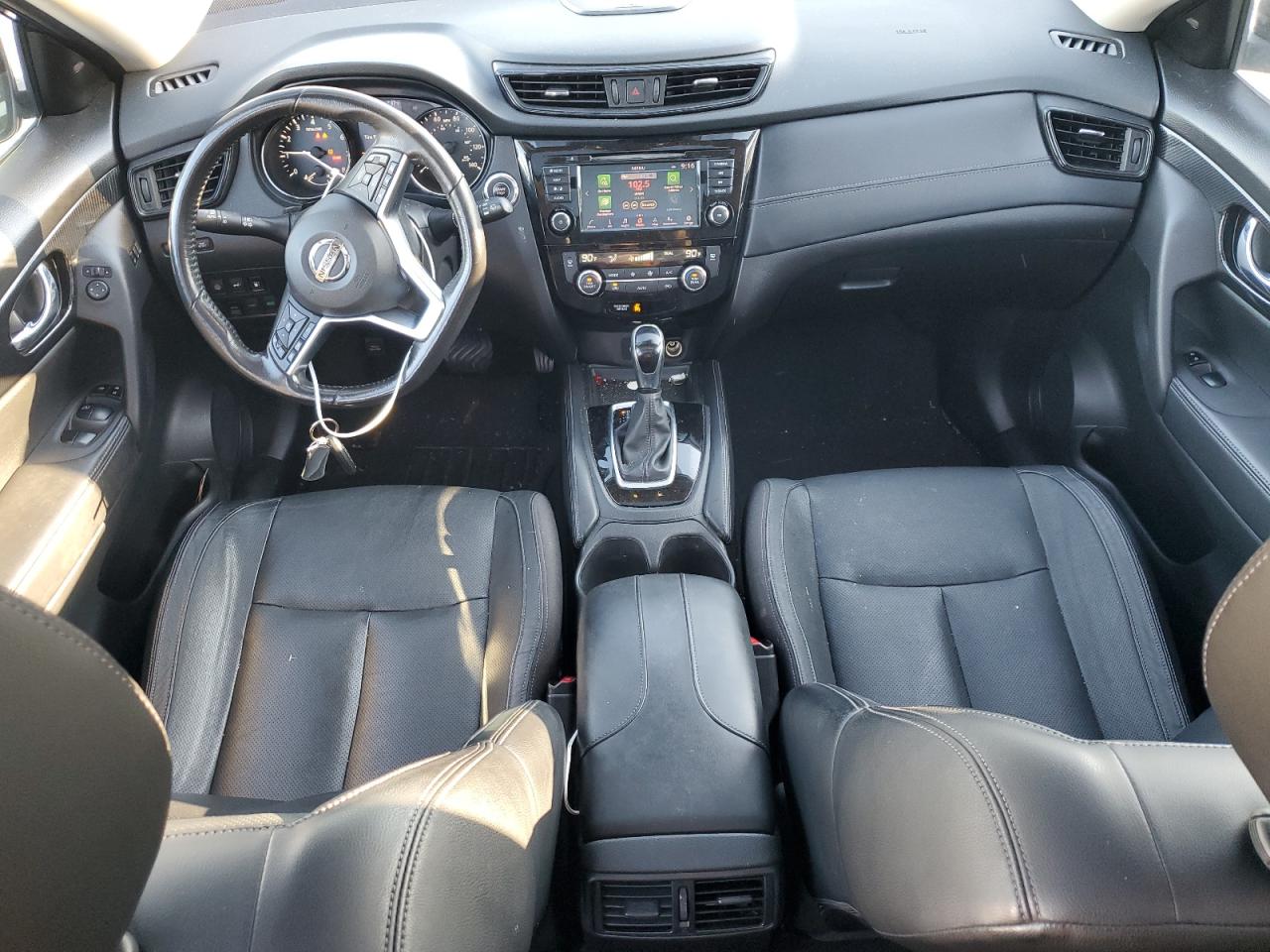 2018 Nissan Rogue - Image 8