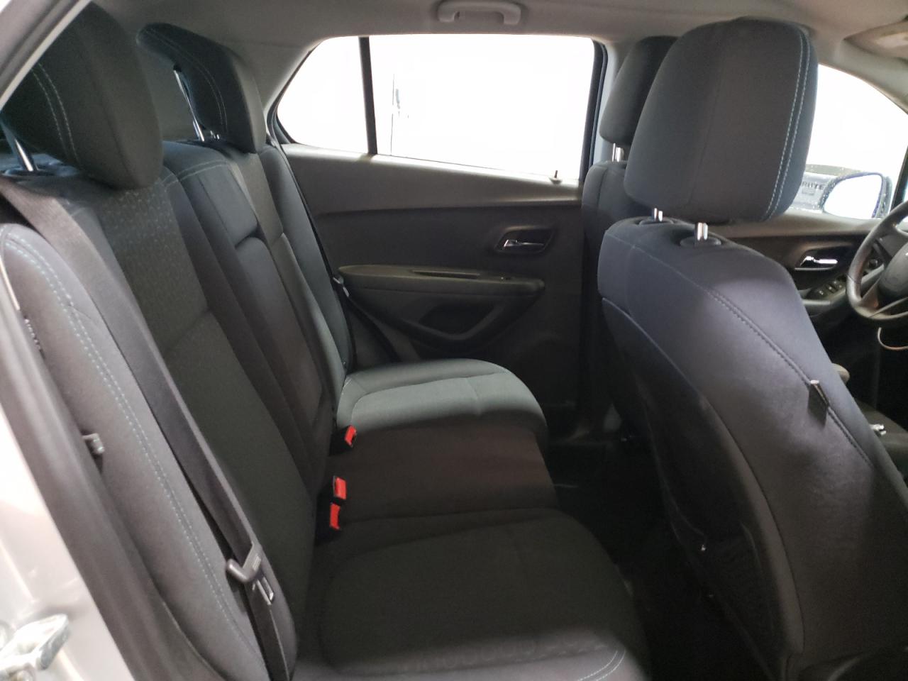 2016 Chevrolet Trax - Image 11